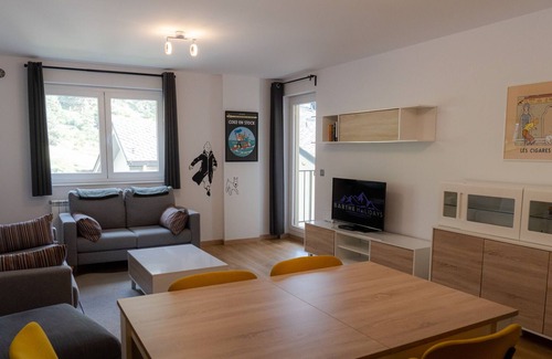 Arinsal Apartment | ¡A pié de pistas Arinsal! 6Pax, PK ML