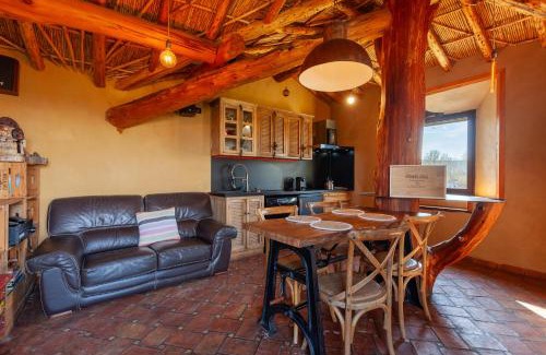 Chateauneuf-les-Martigues House | A Pincu, Rural Et Atypique
