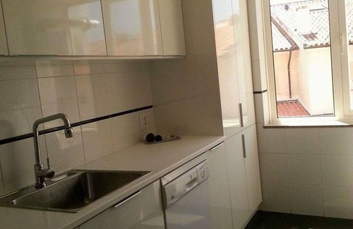 Gulpilhares Condo | . a place by the sea, river and city .