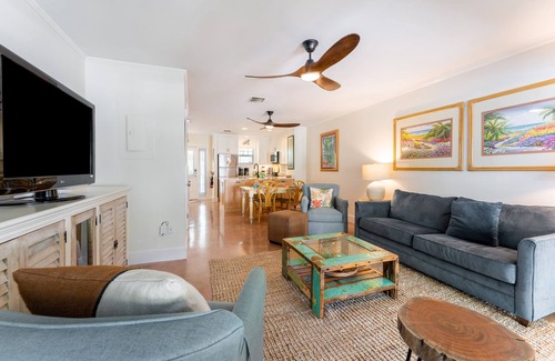 Bahama Village Condo | A Place In Paradise by AvantStay | Key West Walkable w/Shared Pool
