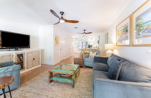 Bahama Village Condo | A Place In Paradise by AvantStay | Key West Walkable w/Shared Pool