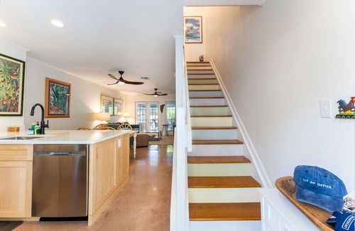 Bahama Village Condo | A Place In Paradise by AvantStay | Key West Walkable w/Shared Pool