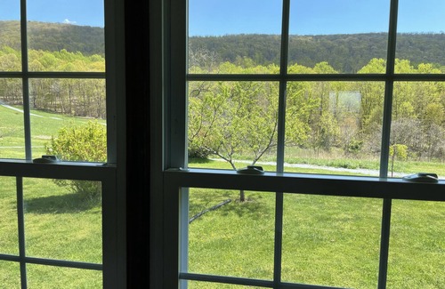 Bakerton House | A Place to Get Away From It All