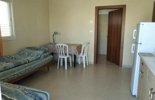 Merhav Am House | A Place to Lay Your Head - Gila Orlan
