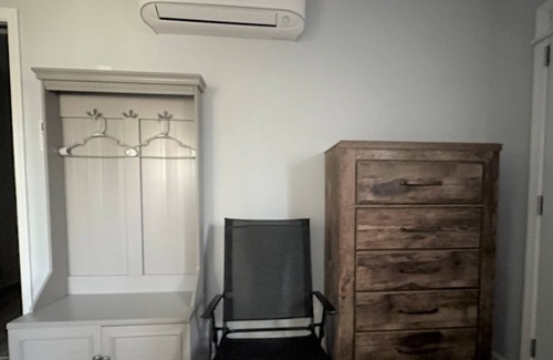 Hillsborough Apartment | A Place to Rest Studio Apartment