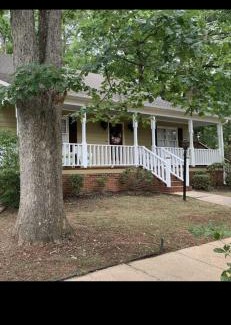 Greensboro House | A place to stay worry free