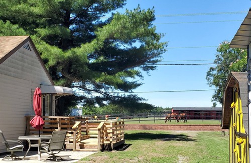 Elizabeth City Cottage | A place to unwind and unplug!