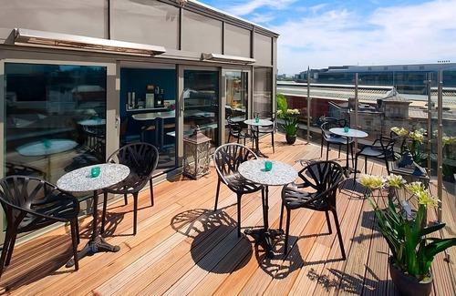 City Centre Dublin Hotel | A Place You'll Surely Enjoy! 4 Stylish and Comfortable Units, Downtown Location!