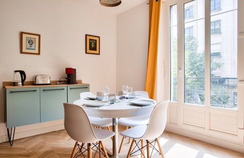 Dobree-Bon Port Apartment | A pleasant stay in Nantes