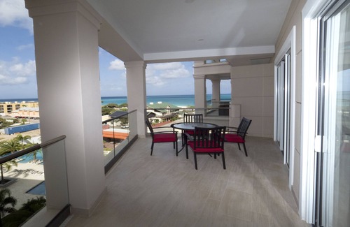Oranjestad-West Condo | A prestige property on Eagle Beach