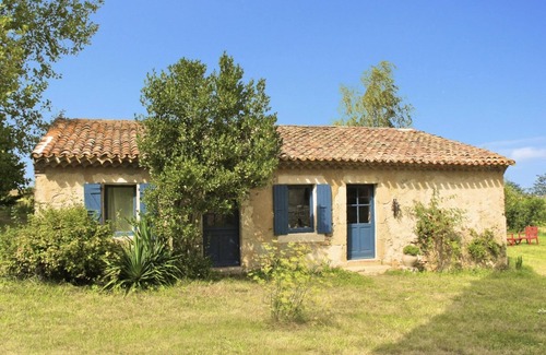Pech-Luna Cottage | A pretty cottage in the middle of a park in the south-west countryside