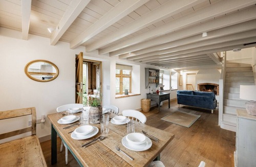 Field Dalling House | A Pretty Norfolk Cottage