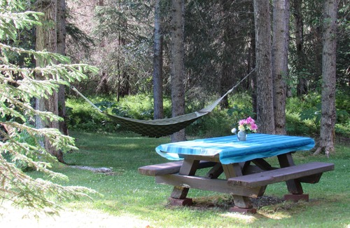 Crown Point Cottage | A Private Riverside Suite, Tucked In The Mountains, Just 30 Minutes From Seward