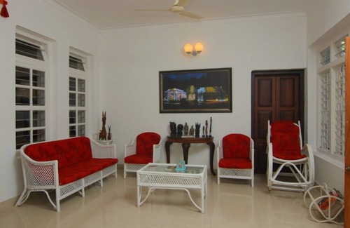 Vayittiri House | A private room in a century old Bungalow-steeped in history and nestled in woods