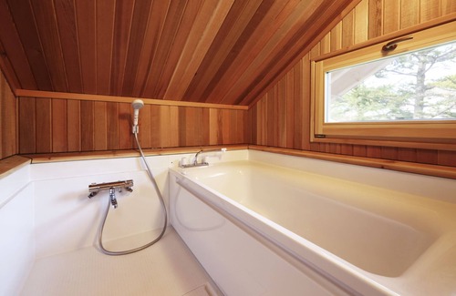 Kitasaku-gun Villa | A privately rented Finnish log house with a natural sauna.