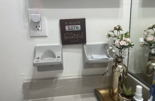 Homestead Bed & Breakfast | A quiet bedroom where nearby birds sing