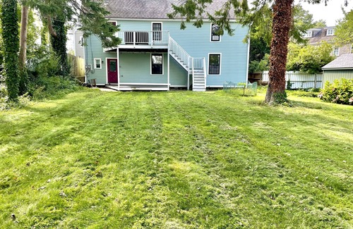 Stonington Apartment | A quiet hidden gem in Stonington Borough with a huge back yard