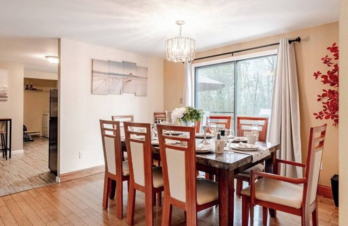 Cresco House | A Quiet,peaceful retreat in the woods, yet close to top attractions and shopping