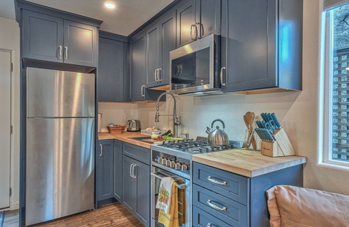 Greenfield Apartment | A quiet, relaxing, country getaway with a creek, pool and private hot tub.