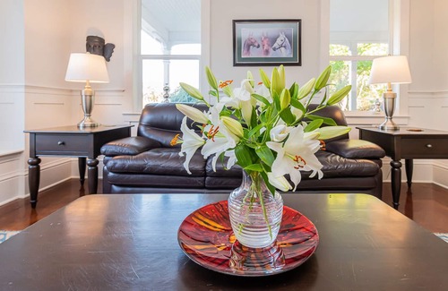 Saanich House | A quiet setting away from it all