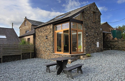 Kendal Cottage | A Quirky, Modern Converted Barn, Quiet Rural Setting With Easy Access To Kendal
