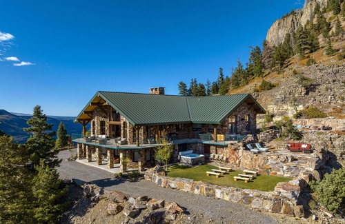 Ridgway House | A Ranch Experience Like No Other in Ouray, CO
