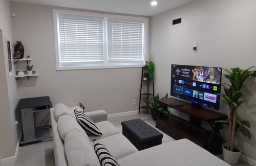 16th Street Heights House | A Rare DC Find. Cozy 1BR 1BA in NW Washington DC, with free street parking.