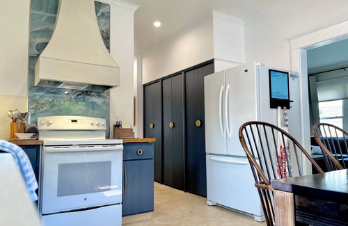 Marquette House | A Rare In-Town Gem with WIFI and Central Air Conditioning