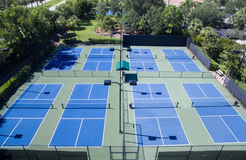 Fort Myers House | A rare manicured golf and tennis friendly POOL home, safe gated community