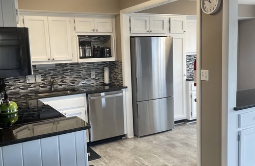 Duck Condo | A RAY OF SUNSHINE - OBX CONDO - OCEANVIEW - 2 MIN WALK TO BEACH