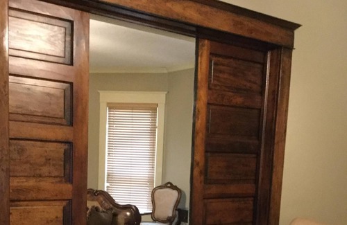 Sulphur House | A Real Charmer 3 bed 2 bath close to the Chickasaw National Recreation Area