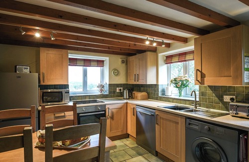 Bromlow Cottage | A really lovely warm, cosy and comfortable home from home.