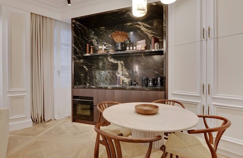 6th Arrondissement Apartment | A Refined 1-BR with services in Saint Germain