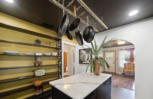 Johnson City House | A refuge from city life in the hill country roots of LBJ, a frontier President