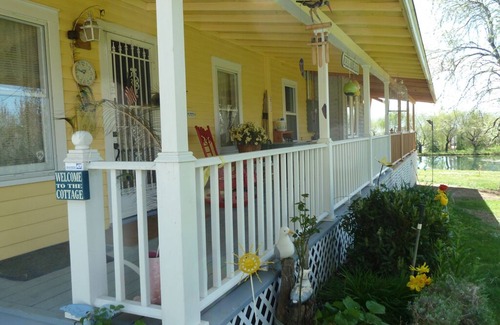 Yakima House | A Relaxing Place To Have Fun In The Sun!