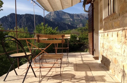 Le Broc House | A restored farm in Provence