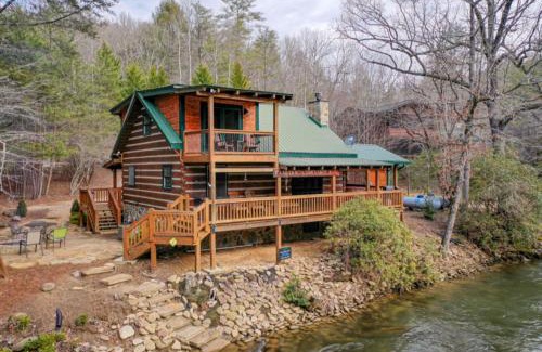 Dial House | A River Runs Through It
