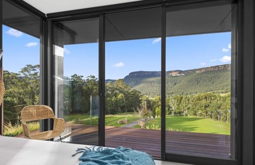 Upper Kangaroo River House | A Romantic Couples Retreat with Simply Stunning Views