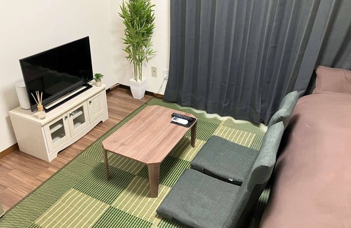 Higashi-ku Apartment | A room four guests can stay at FUKUOKA