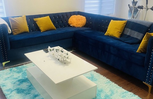 London House | A room in a shared comfy house in a serene environment close to basic amenities