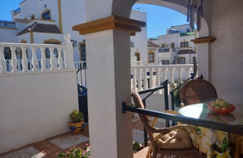 Lo Rufete House | A room with a Sun view
