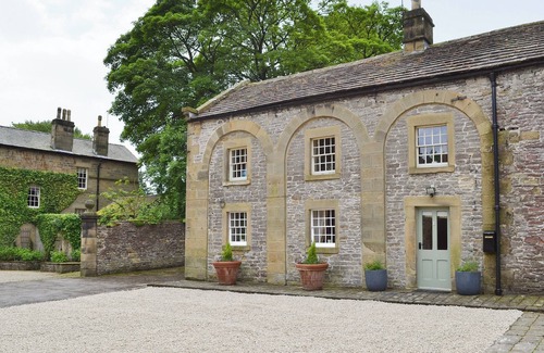 Eyam Cottage | A rural cottage in the famous village of Eyam in the Hope Valley.
