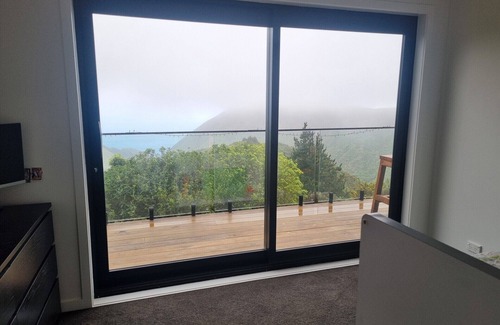 Wellington House | A rural retreat close to the city.