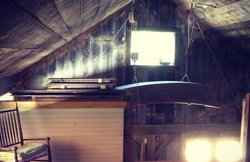South Londonderry House | A Rustic Barn & Camper - Cassic VT Beauty with a Ralph Lauren touch!