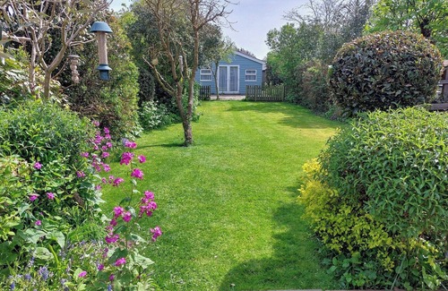 West Mersea Cottage | A seaside stay but with so much more.