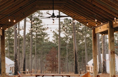Silver Creek RV Rental | A secluded haven on 5,000 acres in NW Georgia, just 45 minutes from Atlanta and Chattanooga, and a quick 10-minute drive to downtown Rome. Explore private trails along the Etowah river, bask in wildlife, and gaze at mesmerizing stars. Your perfect es