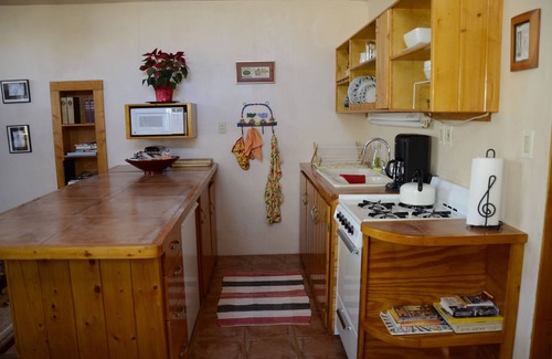 Taos Cottage | A Serene Spot in Downtown Taos!