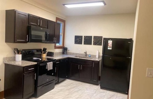 Kingsport Apartment | A short walk to work