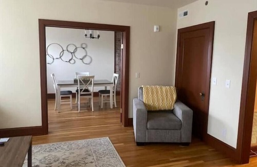 Kingsport Apartment | A short walk to work