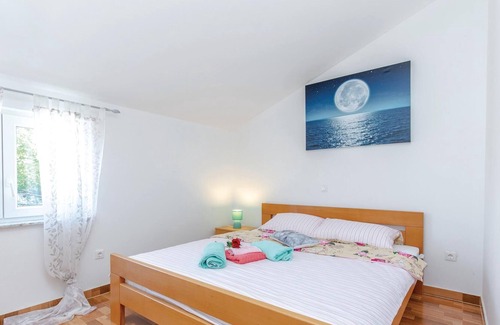 Ledenice House | A simple but particularly lovingly furnished cottage in Bater, a village with few houses and surroun